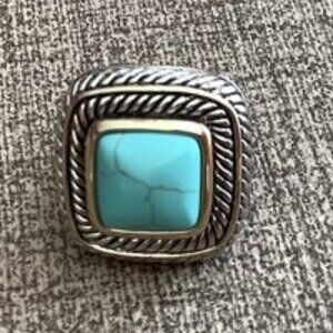 Topaz silver ring approximately size 6 (design like David Yurman)